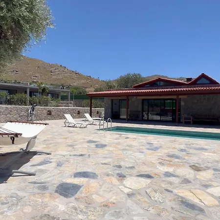 Guemuesluek Uemit * Bodrum